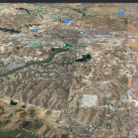 شقة Aires De Toledo-Parque Warner Y Madrid En Familia المظهر الخارجي الصورة